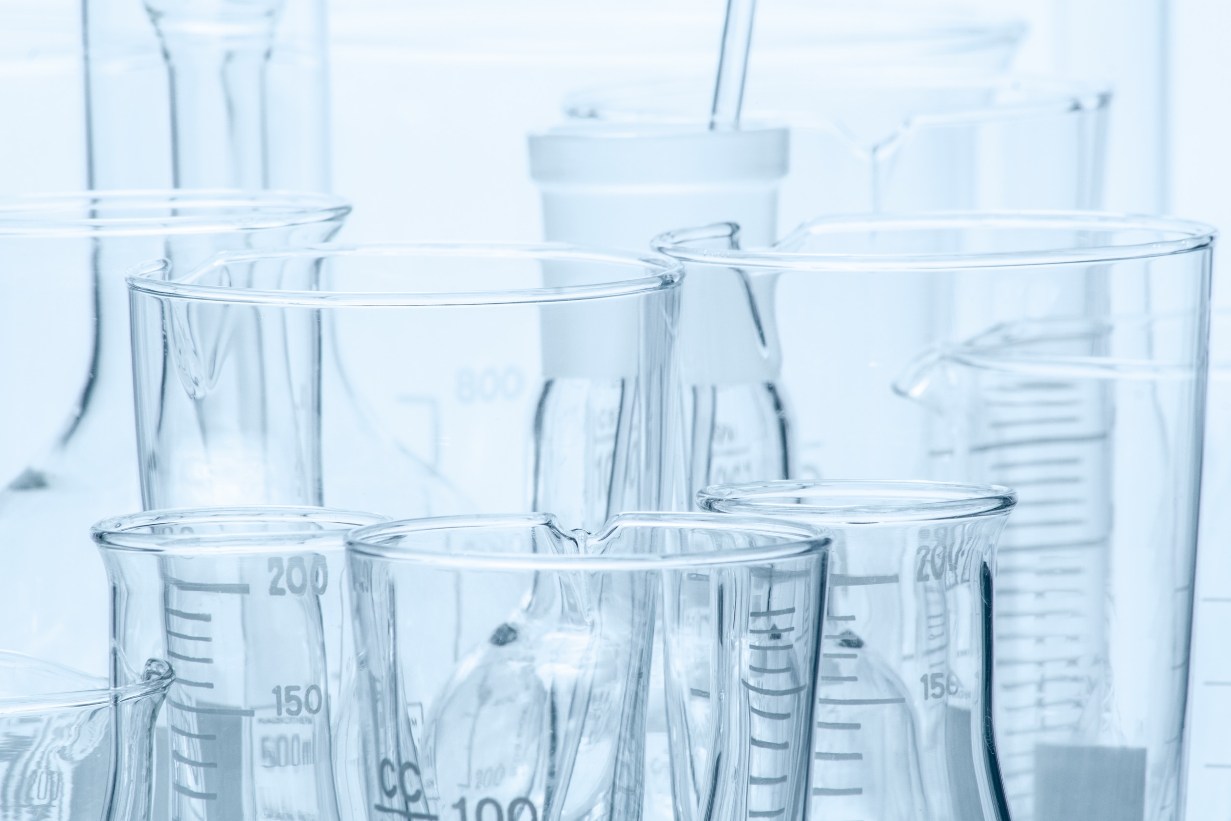 Ingredient: Kompozycja 6 zaawansowanych filtrów naturalnych i organicznych